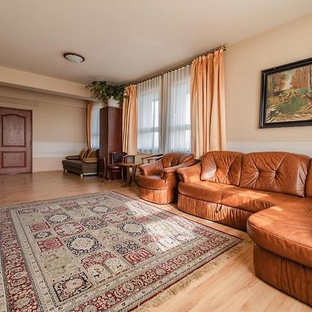 Panorama Hotel بيكيسكسابا المظهر الخارجي الصورة
