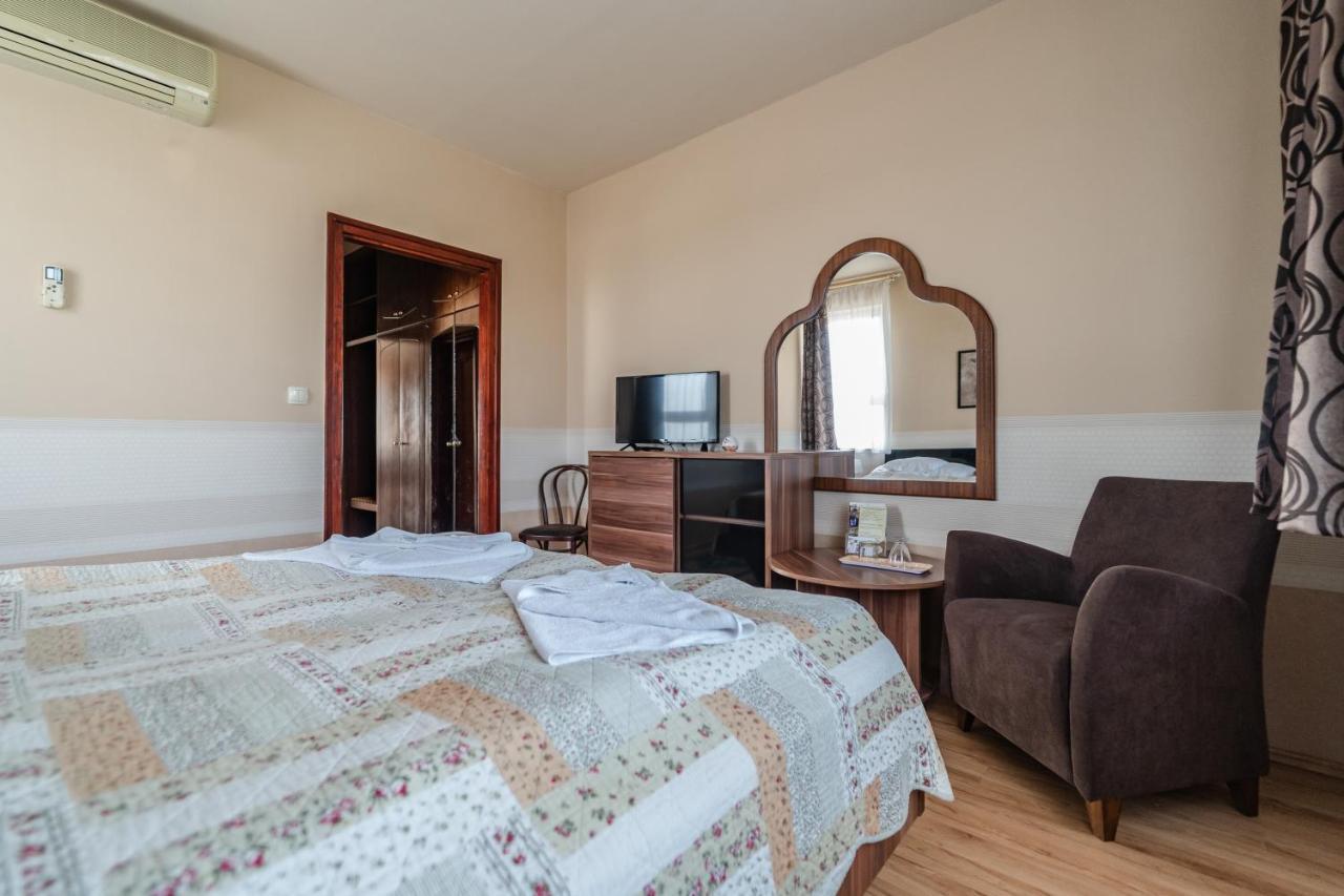 Panorama Hotel بيكيسكسابا المظهر الخارجي الصورة
